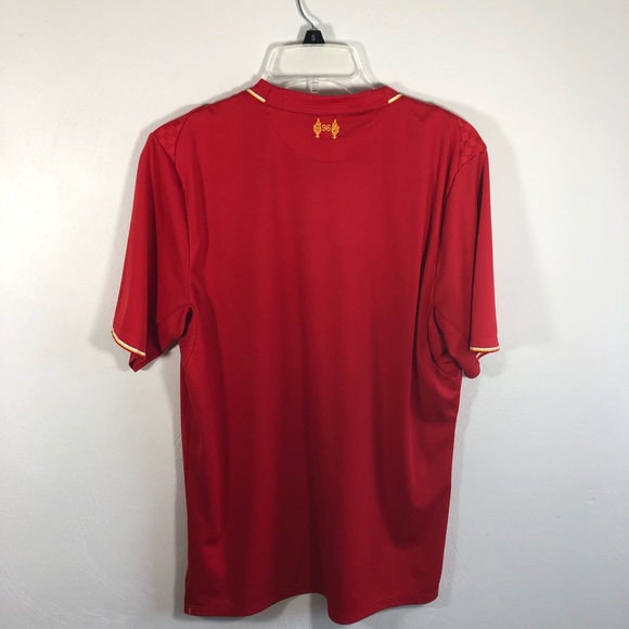 Liverpool soccer jersey - Picture 3 of 3